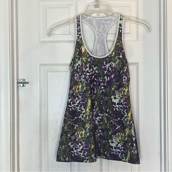 Lululemon Cool Racerback Tank Size 8 - Picture 8 of 9